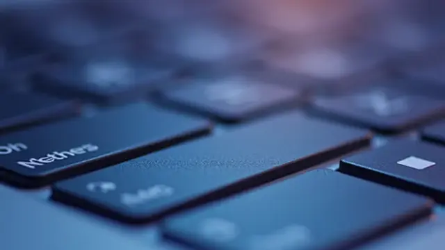 Toetsenbord werkt niet? 8 oplossingen bij opstarten